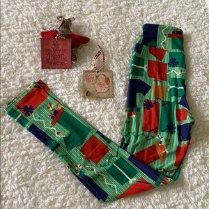 LulaRoe Tween Christmas leggings NWOT